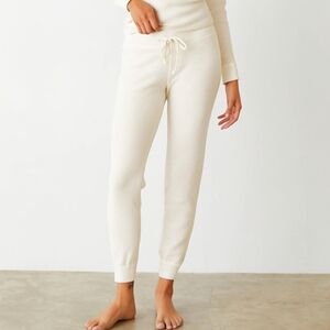 MONROW Cozy  Heather Thermal Cuff jogger in cream size Small